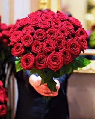 Home 8 romance gifts